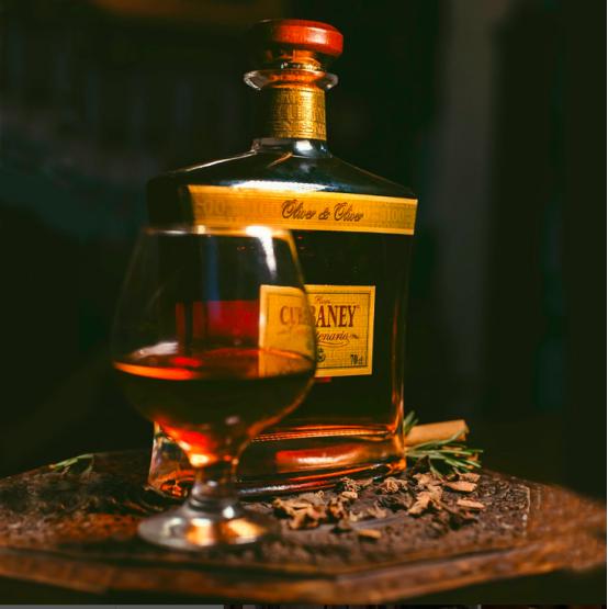 深度认知朗姆酒：百年酒庄Oliver带你走进品鉴家的世界